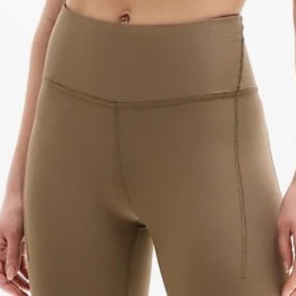 ATHLETA - Pacesetter Ultra High Rise 7/8 Legging XL - Color is CLAY - NWT - Picture 2 of 9